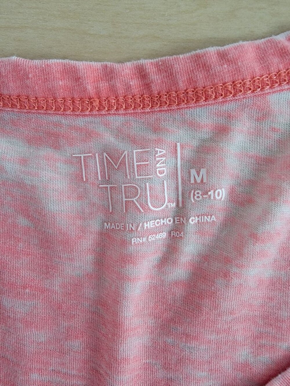 Time & Tru Pink Washed-out Flutter Sleeve V Neck T-Shirt Medium - Picture 2 of 3